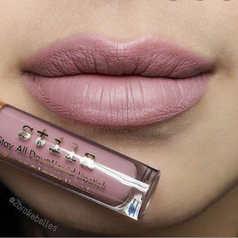 Stila Dolce Vita Stay All-Day Liquid Lipstick ✨